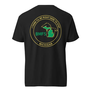
Tee