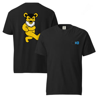 
Tee